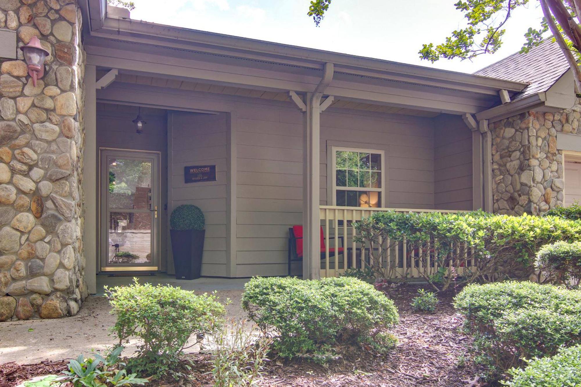 Lake Lure Condo With Resort Pool And Beach Access! 外观 照片