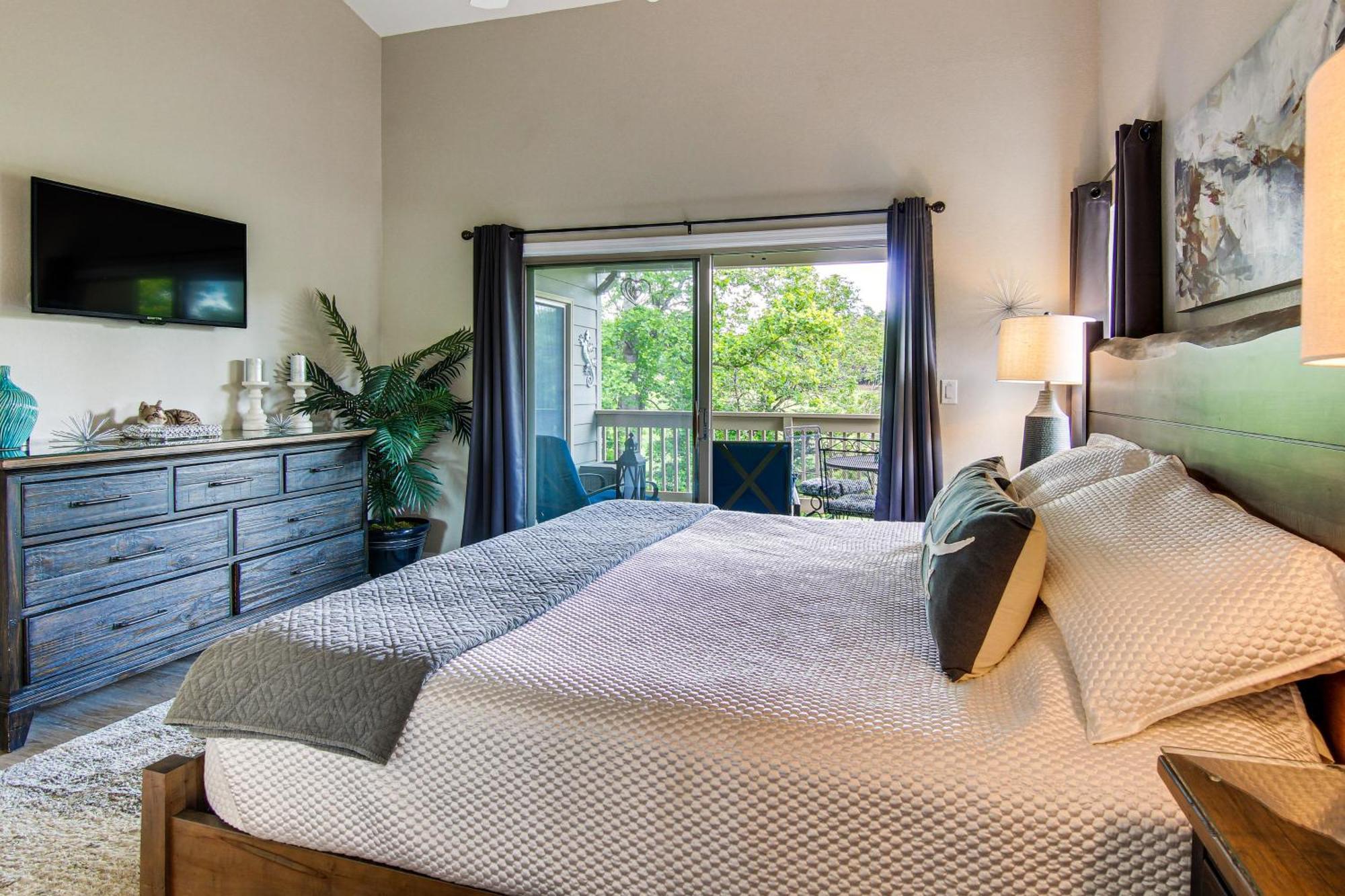 Lake Lure Condo With Resort Pool And Beach Access! 外观 照片